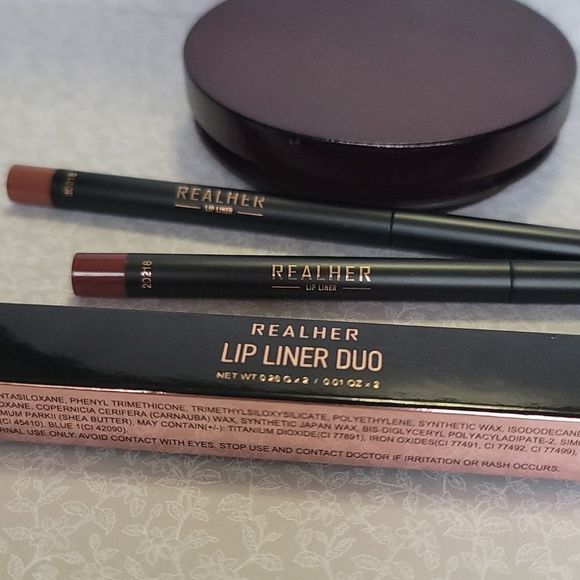 Realher Lip Liner Duo - I am Confident & Be Yourself Be Realher - Picture 3 of 11